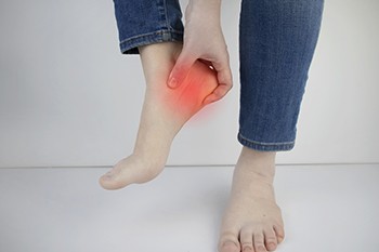 Definition and Root Causes of Plantar Fasciitis